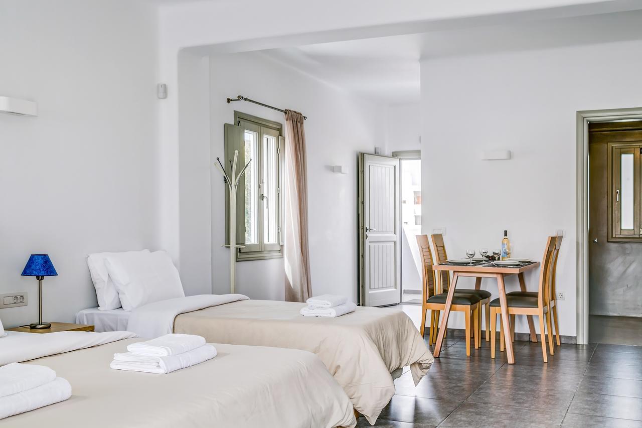 Santorini Blue Senses Villas Mesaria Exterior foto